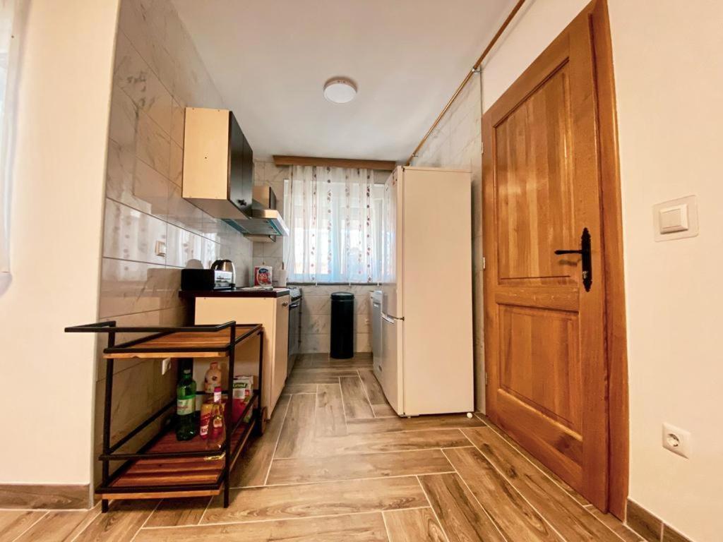Kuca Za Odmor ,,Valvero'' Vrbanja Exteriör bild