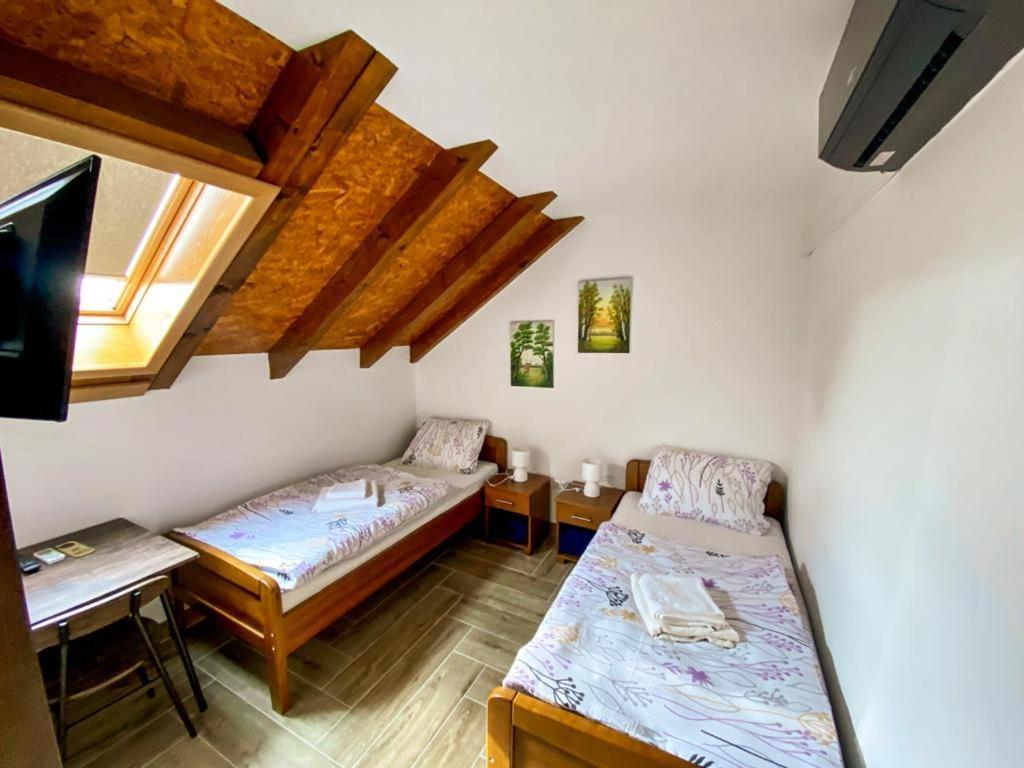 Kuca Za Odmor ,,Valvero'' Vrbanja Exteriör bild